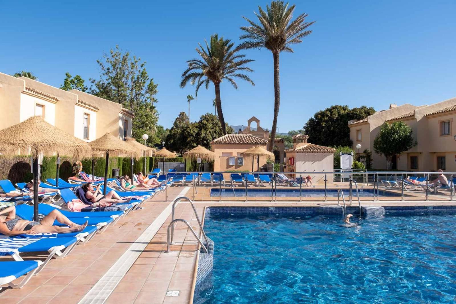 Playa & Beach Apartments Mijas Costa & Fuengirola By Alfresco Stays El Faro Bagian luar foto